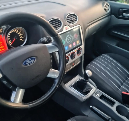 Ford Focus cena 9700 przebieg: 315000, rok produkcji 2009 z Legnica małe 326